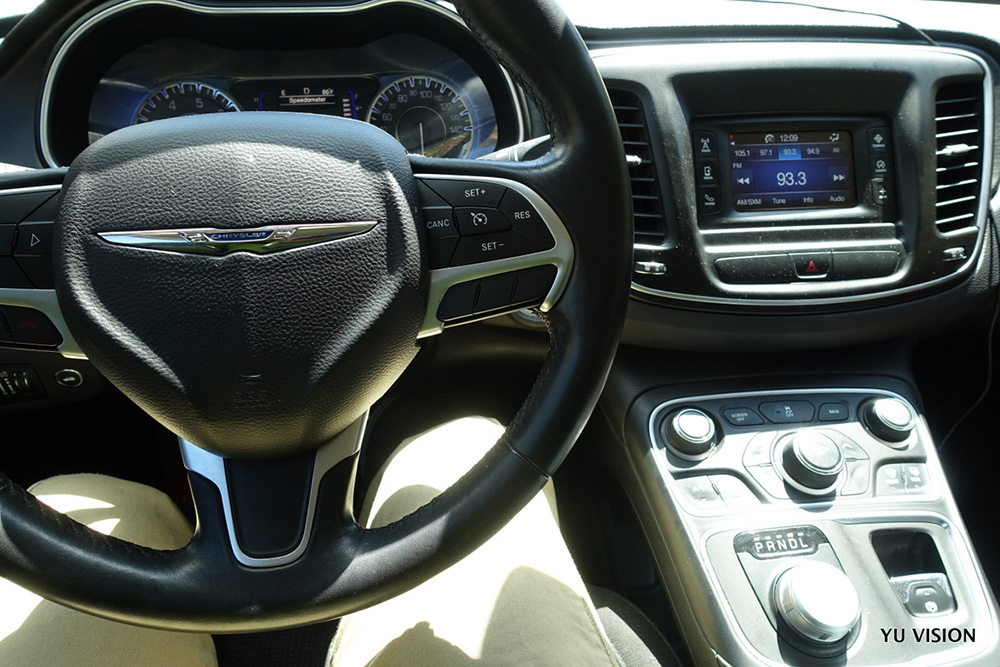 Chrysler200
