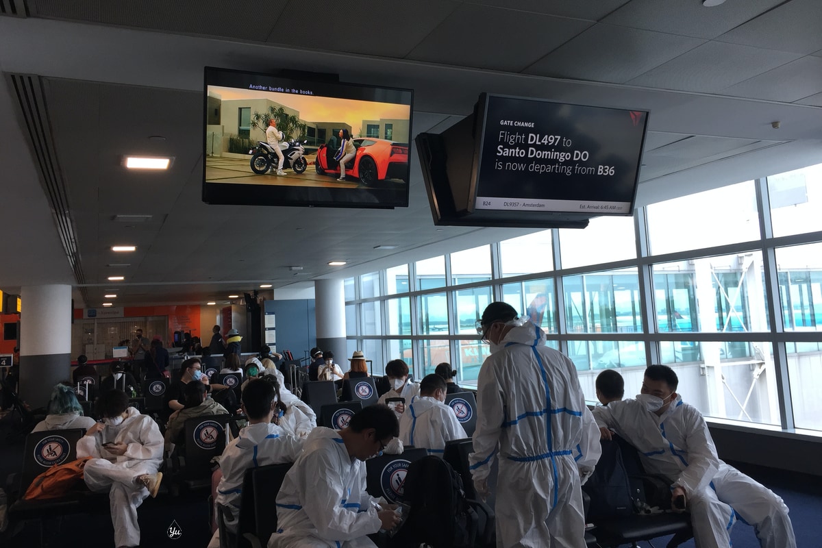 JFK B24 Waiting Area